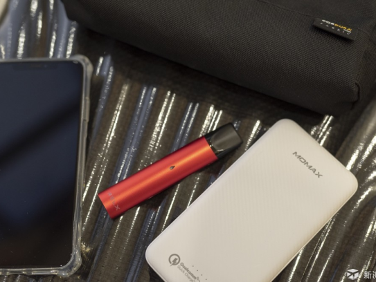 电子烟初体验 RELX悦刻雾化电子烟